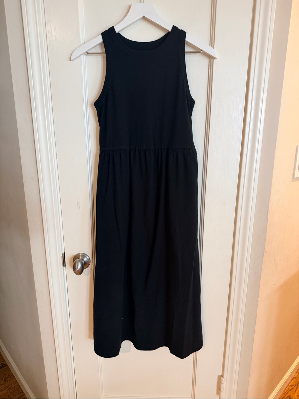 a new day Black Sleeveless Midi Dress